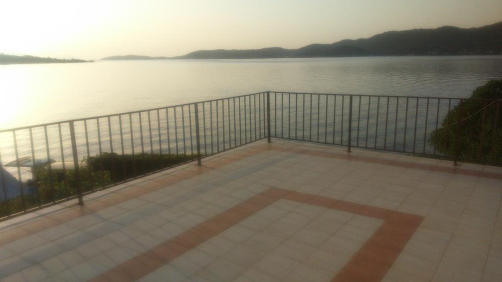 Holiday Home Smokvica Viganj Kültér fotó